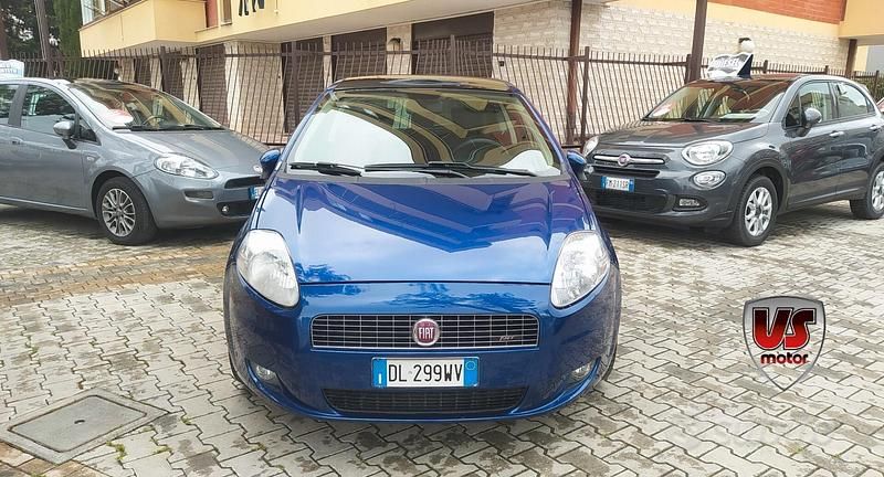 Usata Fiat Punto 119 CV (87 kW) 2007 Blu Berlina