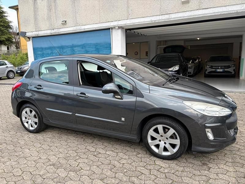 Occasion Peugeot 308 156 ch (114 kW) 2010 Gris Berline