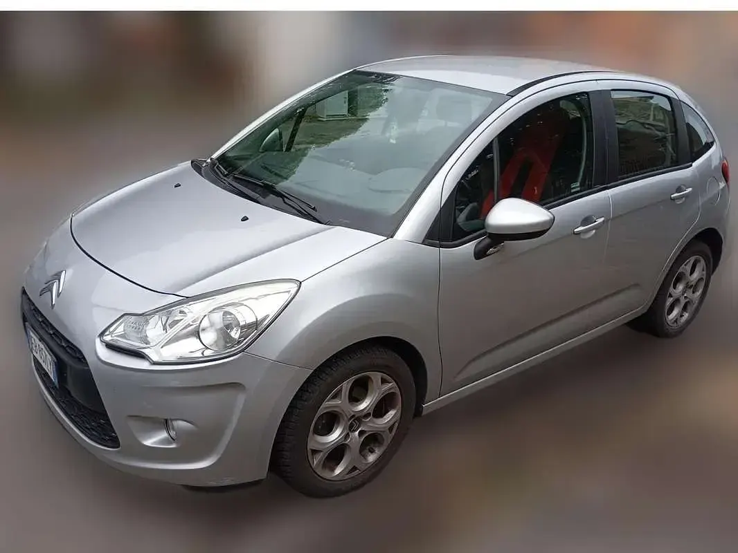 Usata Citroën C3 Attraction 60 CV (44 kW) 2010 Argento Berlina
