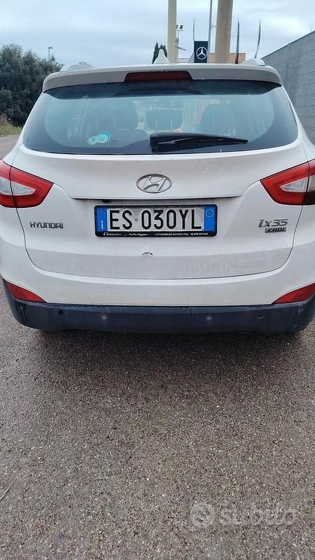Usata Hyundai ix35 Classic 136 CV (100 kW) 2014 Bianco SUV