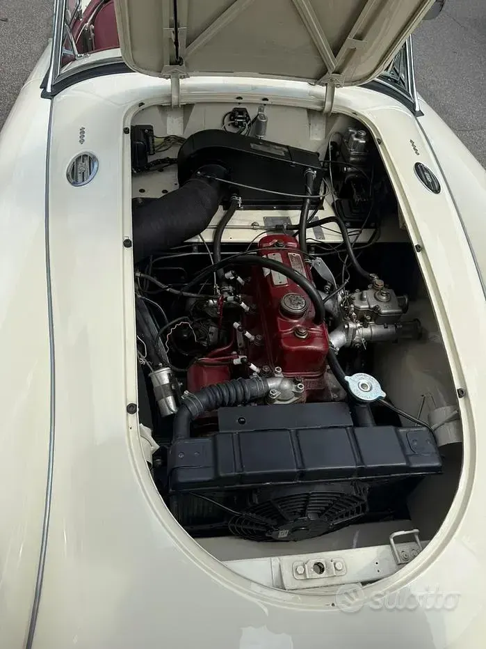 Usata MG 1600 30 CV (22 kW) 1985 Bianco Berlina