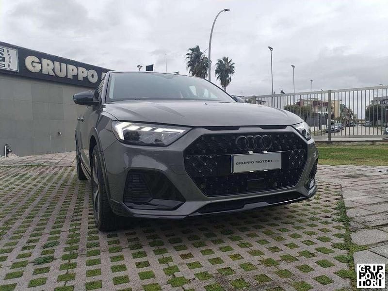 Usata Audi A1 110 CV (80 kW) 2024 Grigio SUV