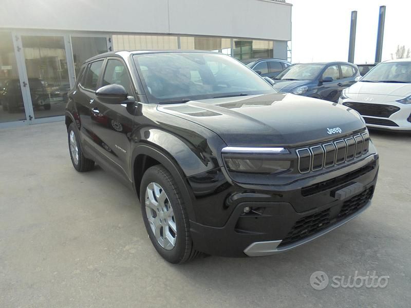 Nuova Jeep Avenger Altitude 101 CV (74 kW) 2025 Nero SUV