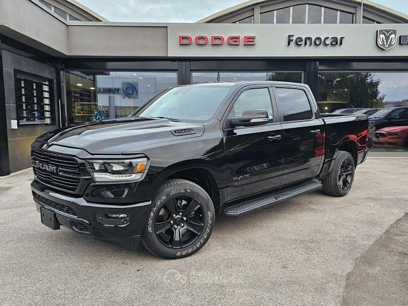 Usata RAM 1500 401 CV (294 kW) 2022 Nero metallizzato Pick-up