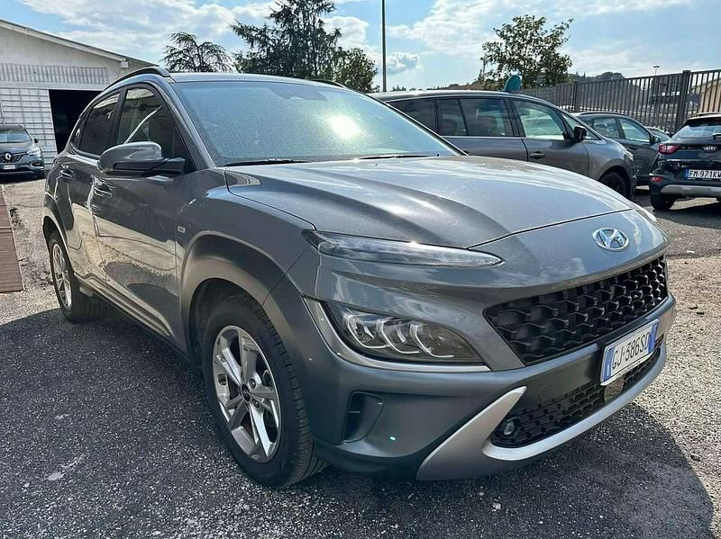 Usata Hyundai Kona 120 CV (88 kW) 2022 Grigio SUV