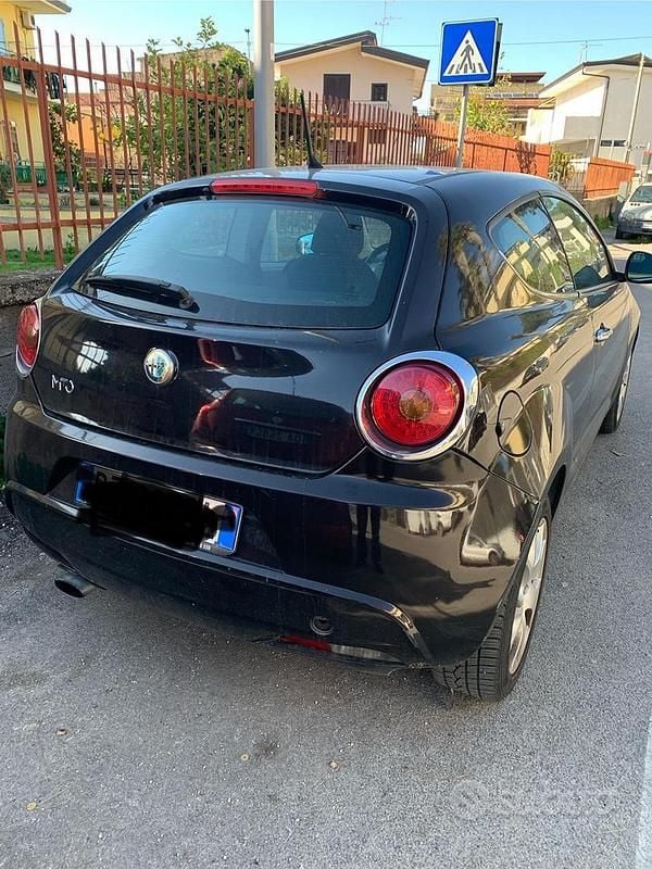 Usata Alfa Romeo MiTo 120 CV (88 kW) 2010 Nero Utilitaria
