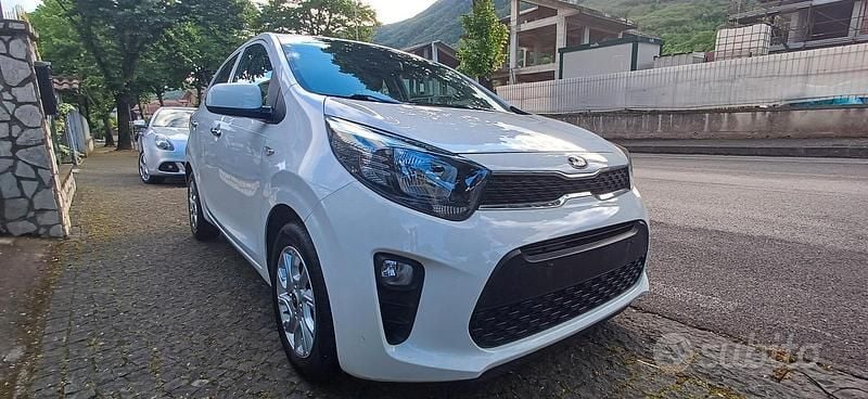 Bianco Usata 2020 Kia Picanto Due volumi | 8500 € (Buon prezzo) - Immagine 1/4