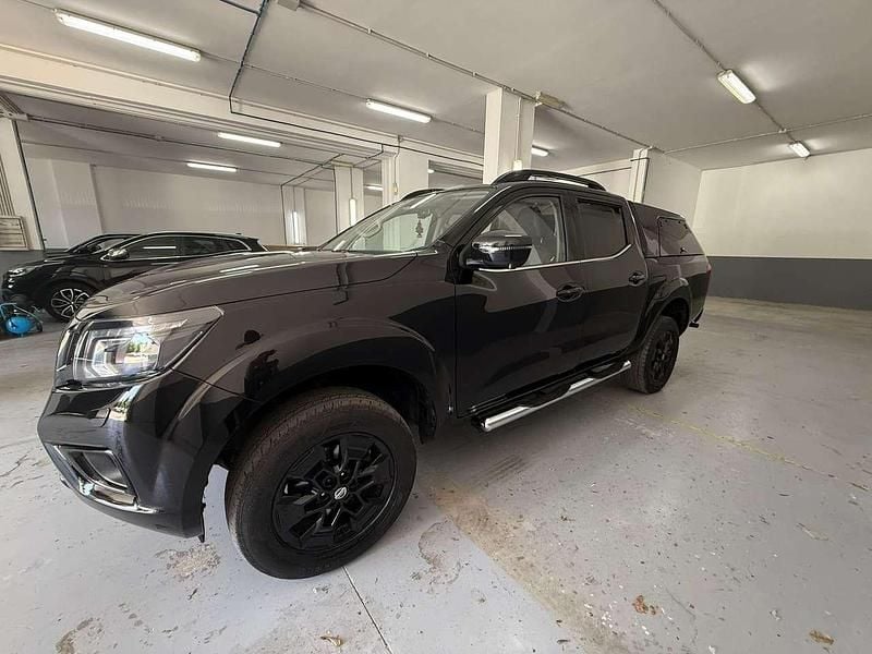 Usata Nissan Navara N-Guard 190 CV (139 kW) 2021 Nero Pick-up