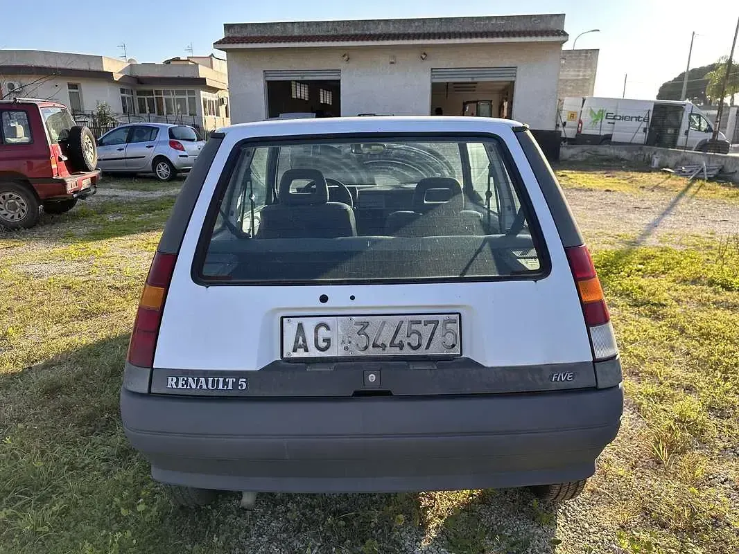 Usata Renault Super 5 46 CV (33 kW) 1987 Utilitaria