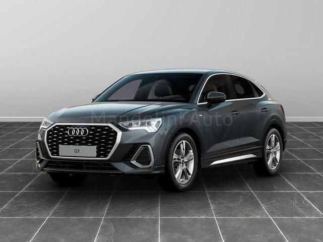Usata Audi Q3 Sportback S-Line 150 CV (110 kW) 2025 Grigio SUV