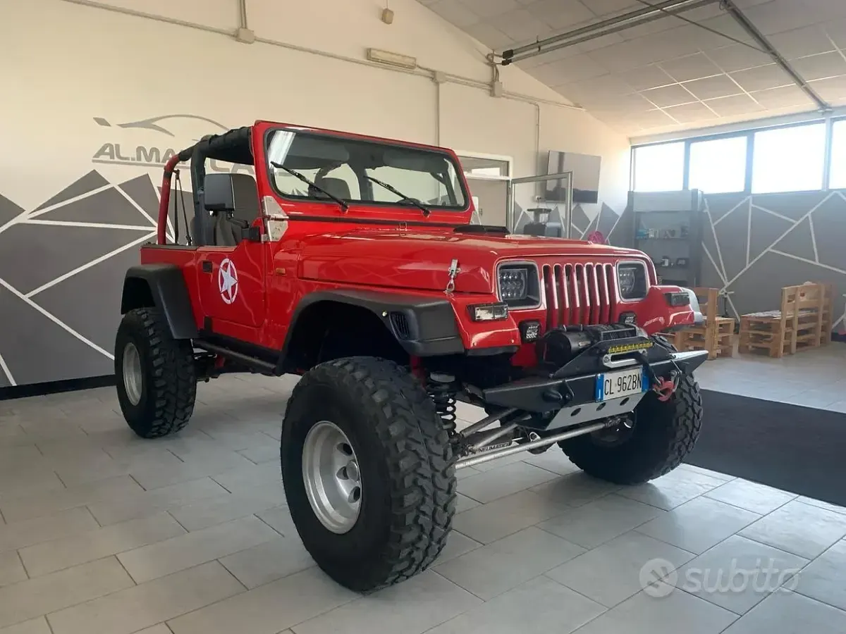 Usata Jeep Wrangler 121 CV (88 kW) 2004 Rosso SUV