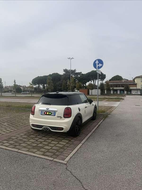 Usata Mini Cooper SD 170 CV (125 kW) 2014 Bianco Utilitaria