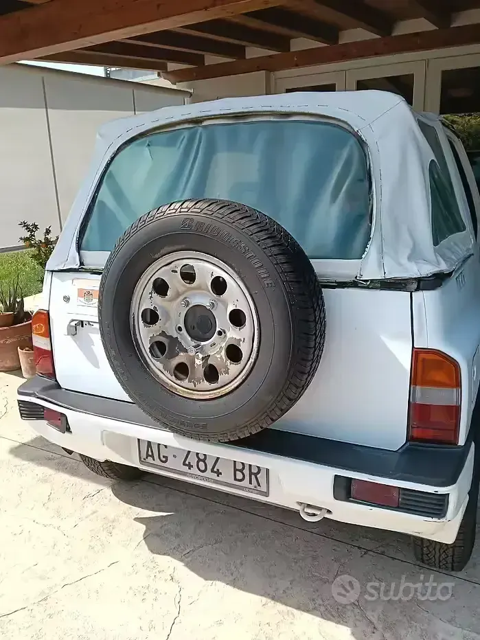 Usata Suzuki Vitara 96 CV (70 kW) 1995 Bianco SUV