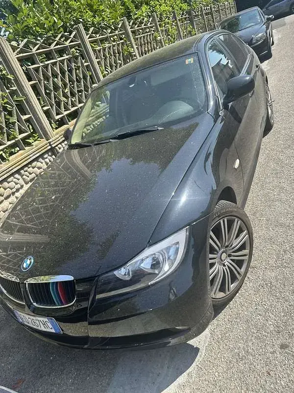 Usata BMW 320 170 CV (125 kW) 2010 Berlina