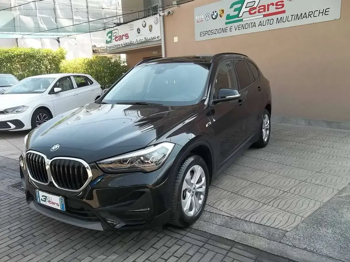 Usata BMW X1 Advantage 125 CV (91 kW) 2022 Metallo SUV