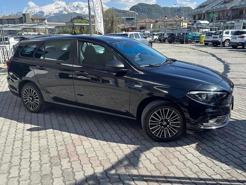 Usata Fiat Tipo 100 CV (73 kW) 2023 Nero Station wagon