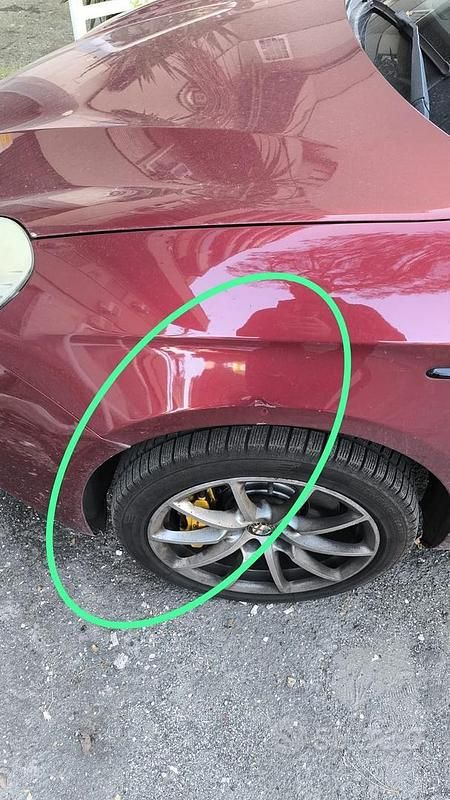 Usata Alfa Romeo Giulietta Distinctive 170 CV (125 kW) 2010 Rosso Berlina