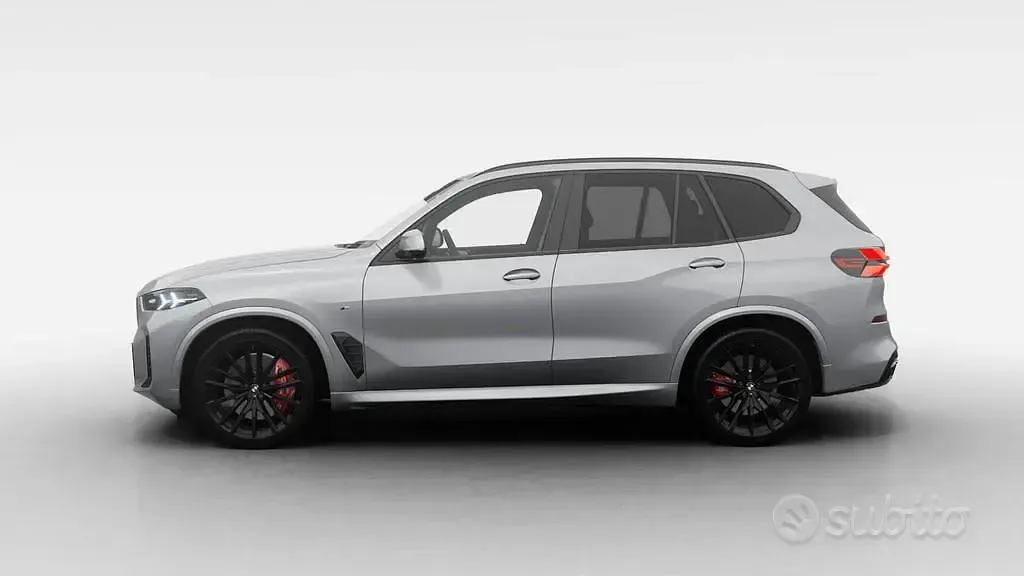 Nuova BMW X5 M Sport 286 CV (210 kW) 2026 Grigio SUV