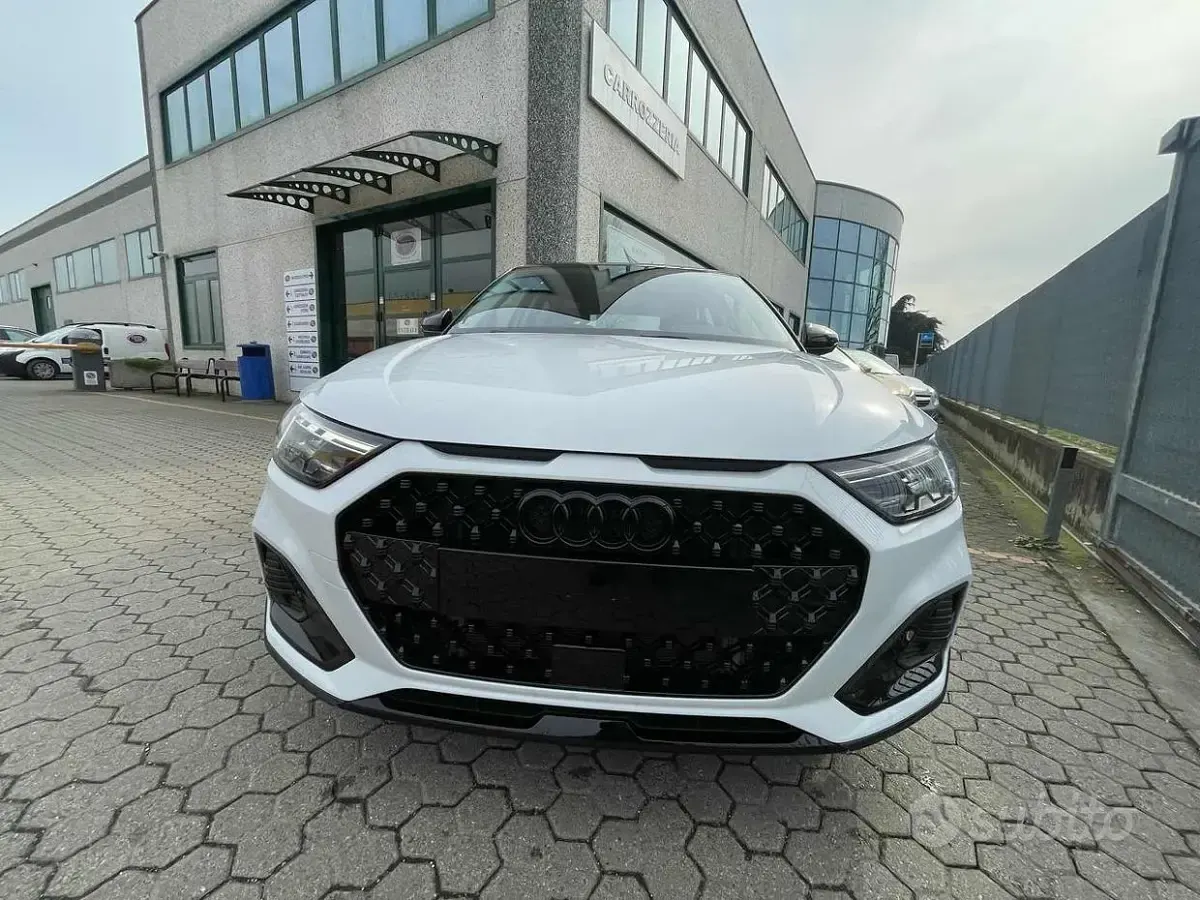 Nieuw Audi A1 116 PK (85 kW) 2026 Wit SUV