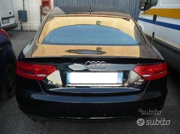 Usata Audi A5 Ambiente 143 CV (105 kW) 2010 Blu Coupé