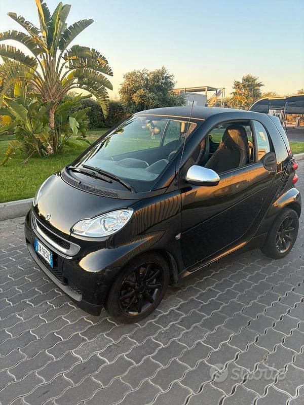Usata Smart ForTwo Coupé 61 CV (44 kW) 2009 Nero Coupé