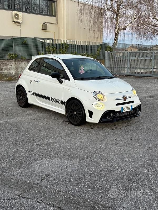 Usata Abarth 595 145 CV (106 kW) 2018 Bianco Utilitaria