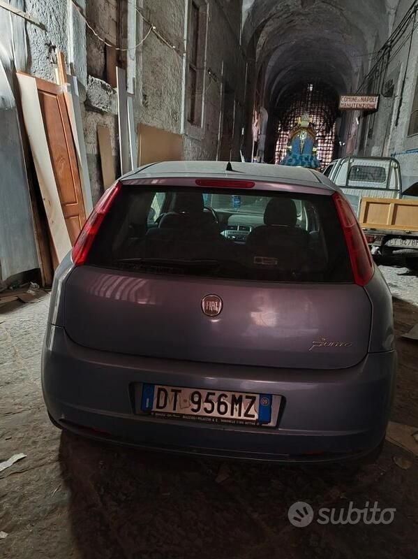 Usata Fiat Grande Punto 75 CV (55 kW) 2009 Utilitaria