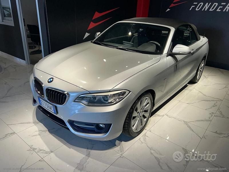 Usata BMW 220 Sport Line 190 CV (139 kW) 2015 Grigio Cabrio