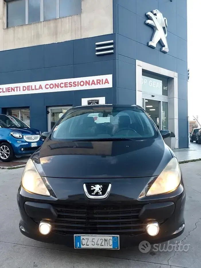 Begagnad Peugeot 307 90 HK (66 kW) 2006 Svart Sedan