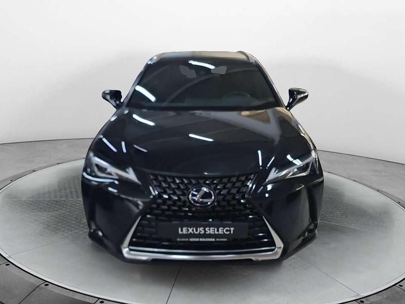 Usata Lexus UX 250h Executive Line 184 CV (135 kW) 2022 Nero SUV