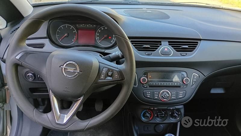 Usata Opel Corsa 136 CV (100 kW) 2015 Grigio Utilitaria