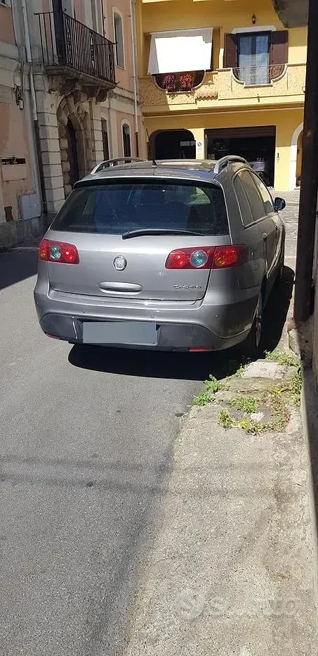 Usata Fiat Croma 150 CV (110 kW) 2009 Grigio Station wagon