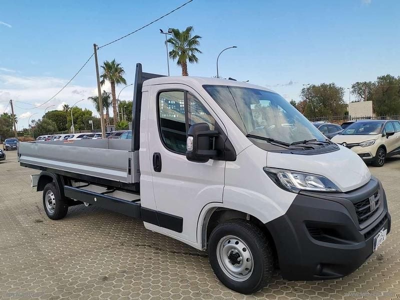 Occasion Fiat Ducato 140 ch (102 kW) 2023 Blanc Van