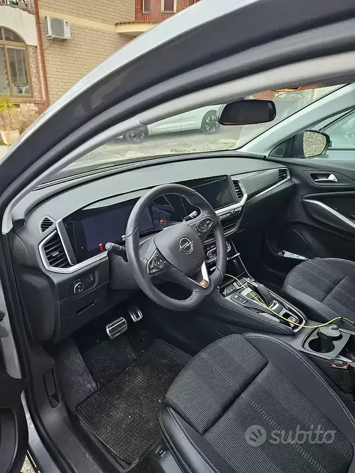 Usata Opel Grandland X 131 CV (96 kW) 2023 SUV