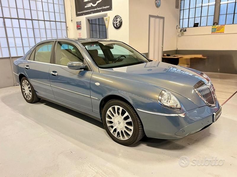 Usata Lancia Thesis 185 CV (136 kW) 2005 Grigio Berlina