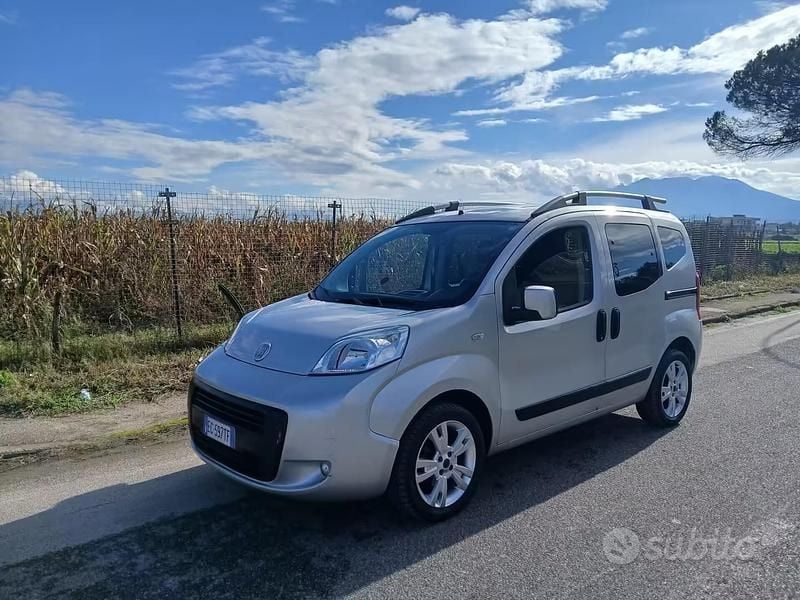 Usata Fiat Qubo Trekking 75 CV (55 kW) 2010 Nero Monovolume