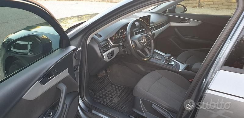 Usata Audi A4 Business 190 CV (139 kW) 2016 Grigio Station wagon
