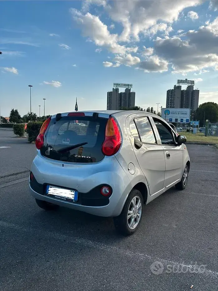 Usata DR Zero 69 CV (50 kW) 2018 Grigio Utilitaria
