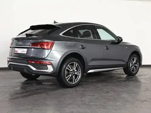 Usata Audi Q5 Sportback S-Line 204 CV (150 kW) 2021 Grigio daytona SUV