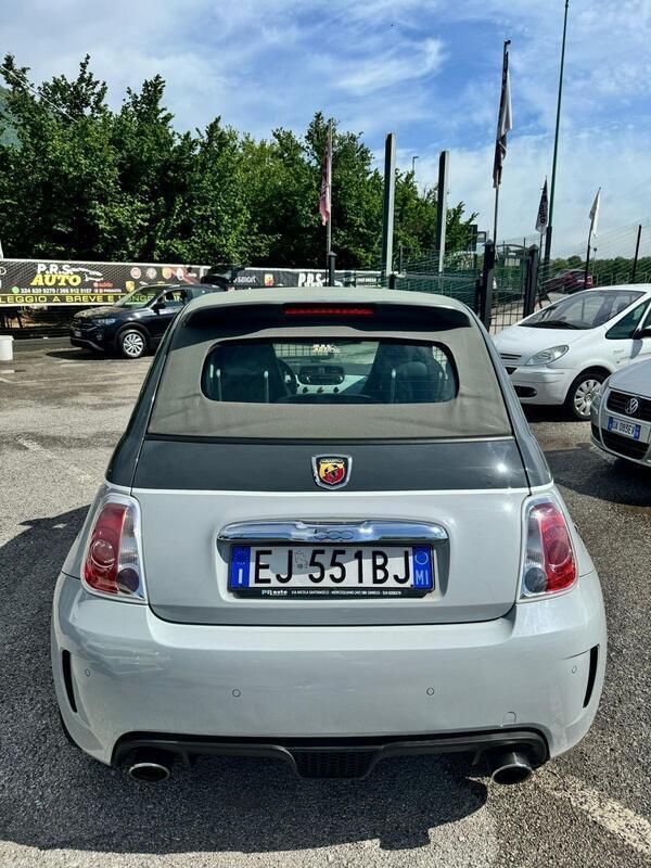 Usata Abarth 500C 140 CV (102 kW) 2011 Bianco pastello Cabrio