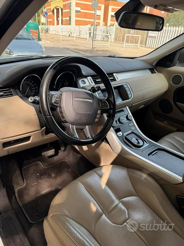 Usata Land Rover Range Rover evoque 190 CV (139 kW) 2014 Bianco SUV