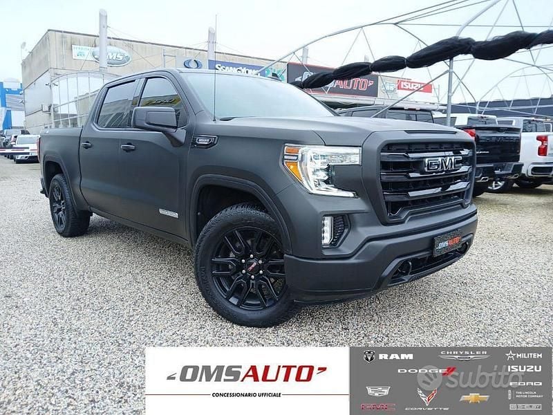 Usata GMC Sierra 281 CV (206 kW) 2023 Nero Pick-up