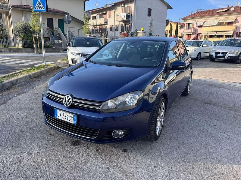 Usata VW Golf VI Highline 122 CV (89 kW) 2009 Blu scuro Utilitaria