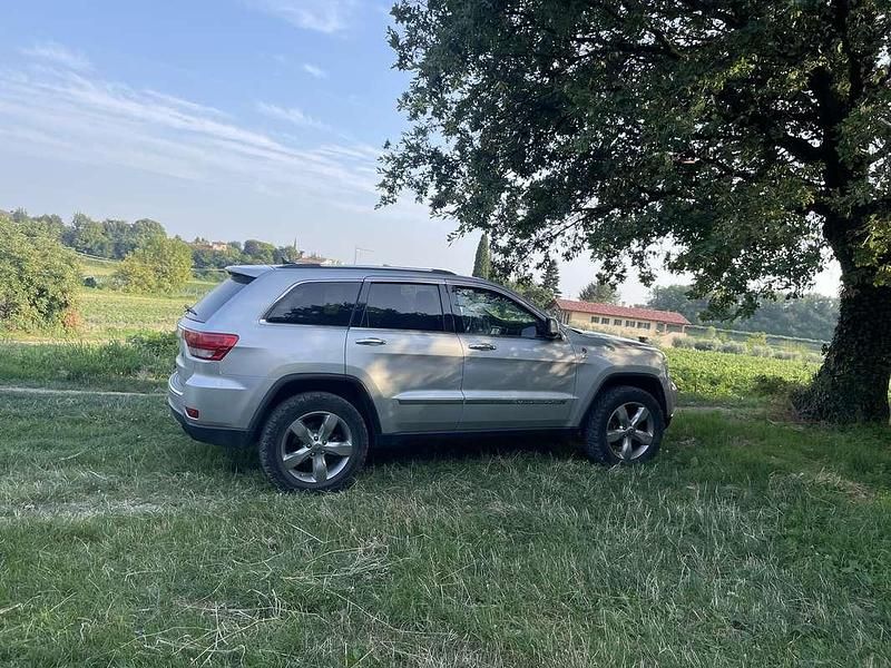 Usata Jeep Grand Cherokee Overland 241 CV (177 kW) 2013 SUV