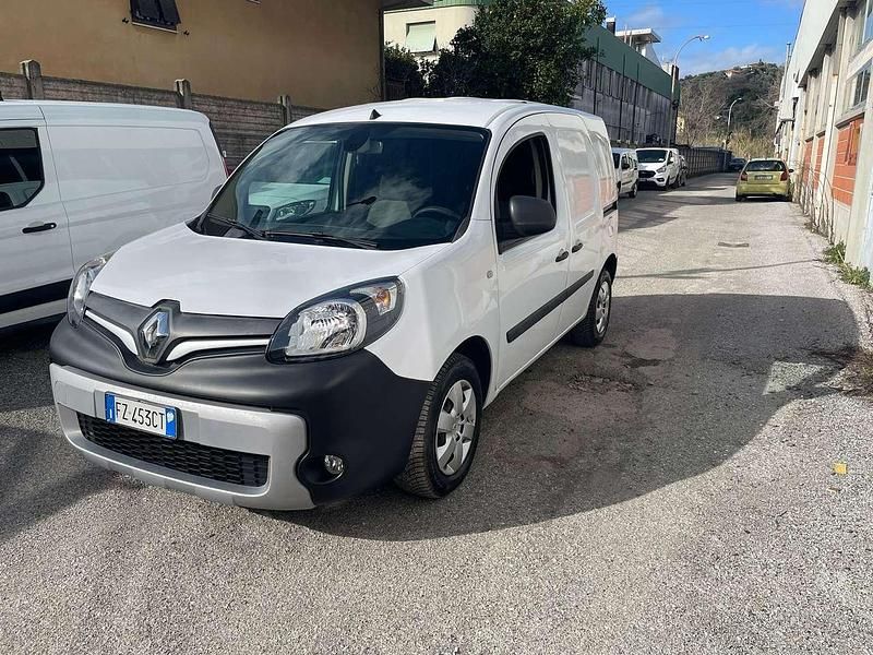 Usata Renault Kangoo 116 CV (85 kW) 2020 Bianco Monovolume