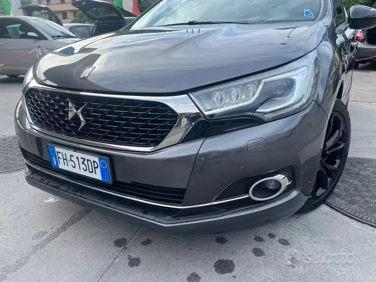 Usata DS Automobiles DS4 Crossback 120 CV (88 kW) 2017 Grigio SUV