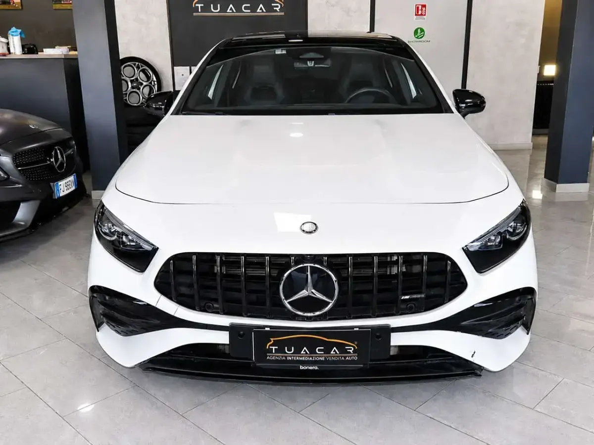 Usata Mercedes A35 AMG AMG Line Premium Plus 320 CV (235 kW) 2025 Bianco Berlina