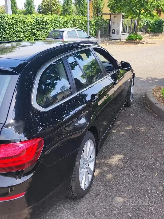 Usata BMW 520 190 CV (139 kW) 2015 Nero Station wagon