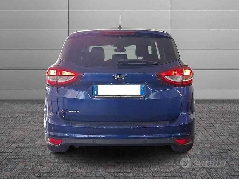 Begagnad Ford C-MAX Titanium 120 HK (88 kW) 2016 Blå Minibuss