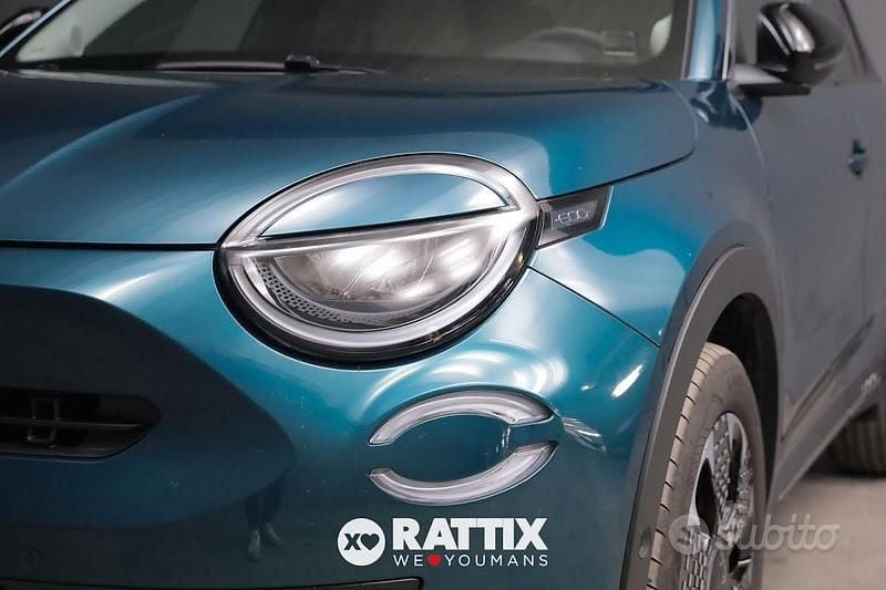 Usata Fiat 600 La Prima 110 CV (80 kW) 2025 Verde mare metallizzato SUV